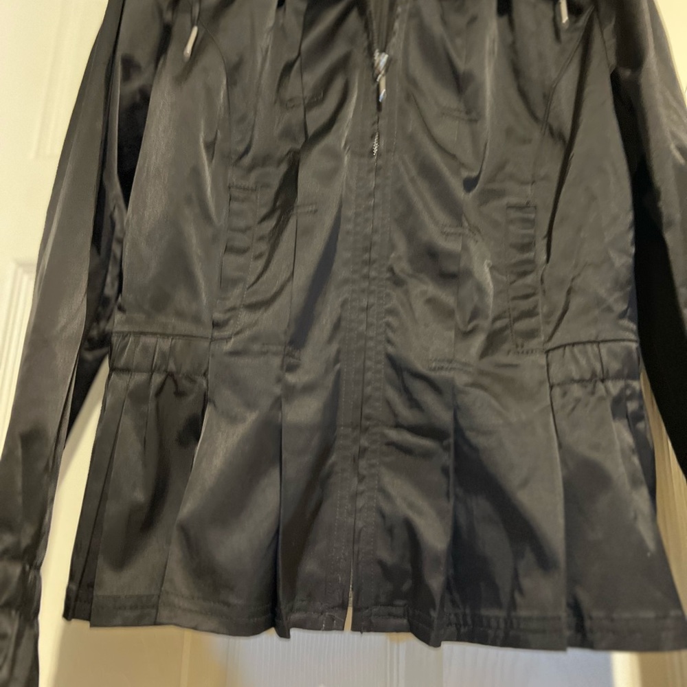 Black jacket - Picture 4 of 4